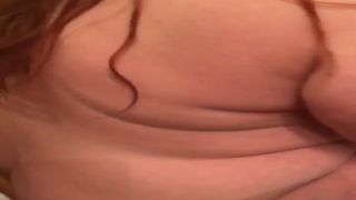 Spying on a chubby girl shitting