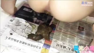 Asian girl eats poop together