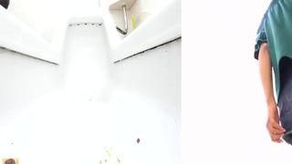 Brown haired milf caught shitting