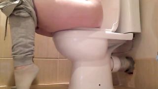 Big toilet fart
