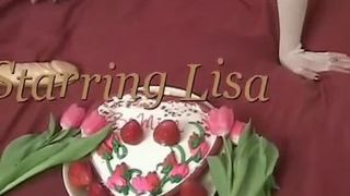 Russian milf knows how to masturbate