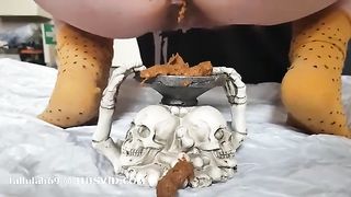 Brown shit from a sexy ass