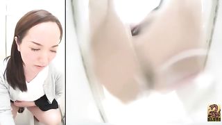 Hairy babe did a real mess