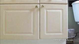 Big load of shit from a big ass