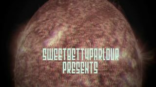 Russian teen smears brown shit on face