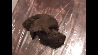 Solo female shit in the bathtub