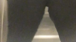 Ebony babe twerk and shit