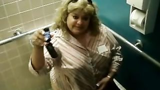 Chubby blonde shitting