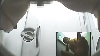 Shitting big ones over toilet