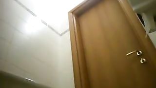 Mature Bitch pulls her cotton Knickers down and Pisses, Wank good.