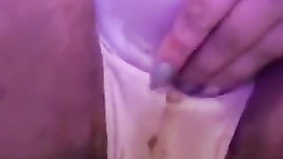 BBW babe shits in panties