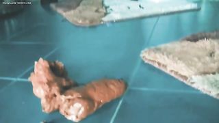 Brown sticky turd