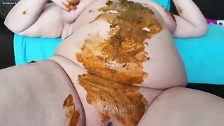 Fat bitch smears shit