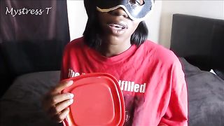 Hot round ass ebony pooping for your pleasure