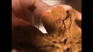 Woman shit diarrhea and smear it on her butt