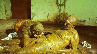 Manure session with kinky horny couple