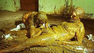 Manure session with kinky horny couple