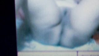 Beautiful curvy lady spread legs and pooping