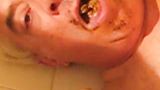 Chub dude eating and smearing poop