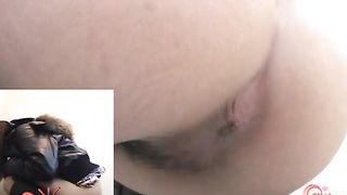 Cute Asian babe pooping