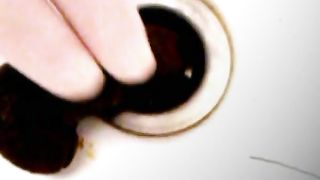 Helga shitting again for you