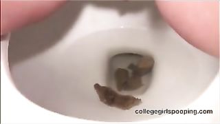 Lovely amateur brunette gal pooping