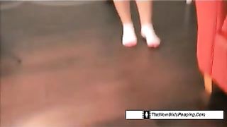 Curvy bitch pooping cheeky load