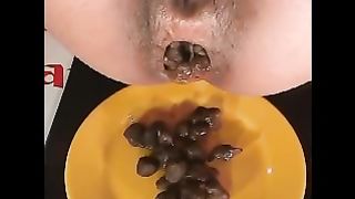 Fresh sticky dates in the plate