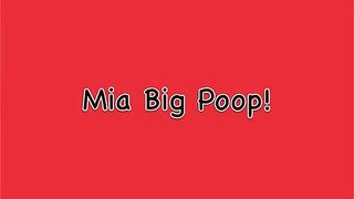 Sexy babe Mia pooping on the plate