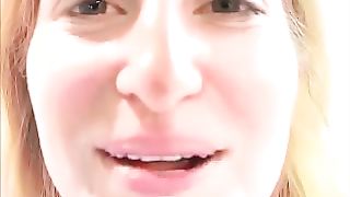 Hairy pussy milf pooping closeup