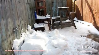Chubby hot blonde with big booty pooping in the snow