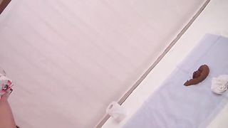 Sweet Japanese with sexy ass pooping on the floor
