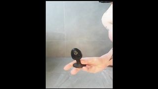 Lovely ass chick butt plug while pooping