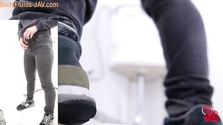 Sexy hot Jap sporty chick caught pooping