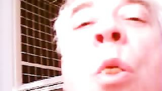 Kinky old dude pooping and eating