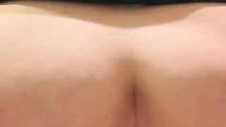 Flirty Booty pooping in closeup