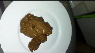 Cute booty babe pooping