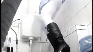 Hidden cam and sexy poop