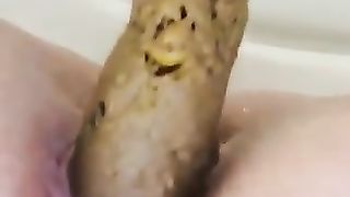 Pretty amateur lady in glasses teasing and pooping