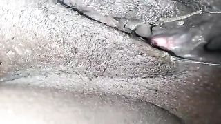 Amateur lady with sticky pussy pooping closeup