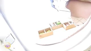 Naughty young Japanese hottie showing her thick poop