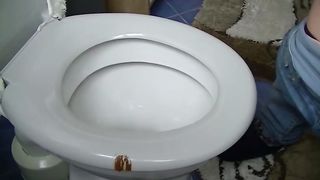 Amazing amateur brunette babe poops