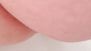 Amateur young lady poops