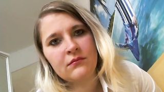 Pretty face lady and her sexy poop