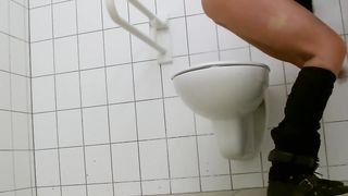 Teen slut and her diarrhea problem