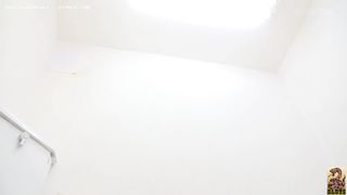 Beautiful Jap gal having nice diarrhea