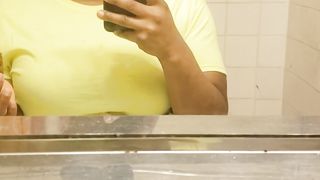 Amateur ebony mommy eating shit