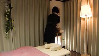 Beautiful Japanese girl enjoying dirty scat fuck