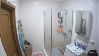 Hidden cam babe pooping and farting