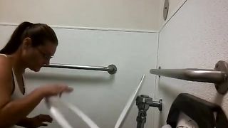 Amateur nerdy latina babe pooping in the toilet